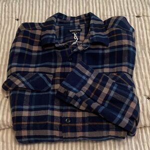 Patagonia Blue and Brown Plaid Casual Button Down Shirt